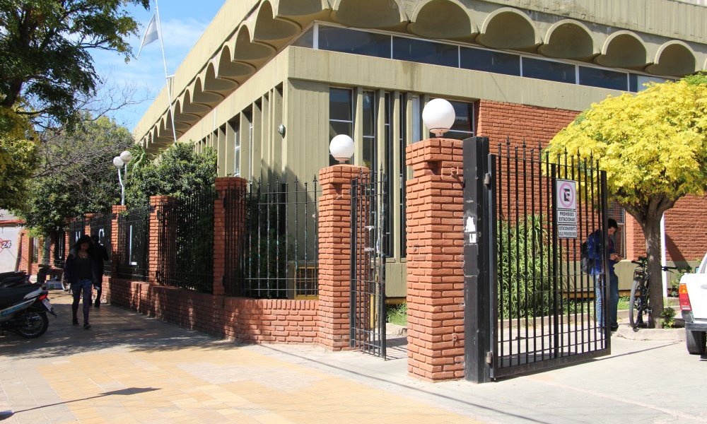 Receso invernal: atención en el Comedor, Biblioteca y Fundación
