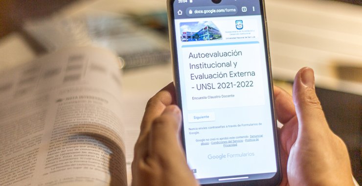Invitan a los claustros a completar encuestas de autoevaluación institucional