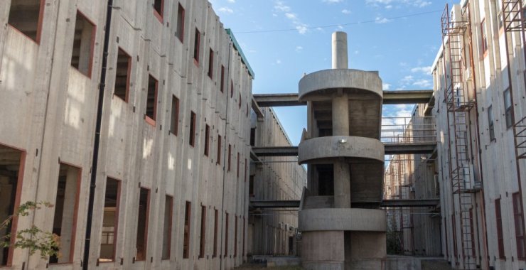 Comenzó la obra de finalización del Bloque III
