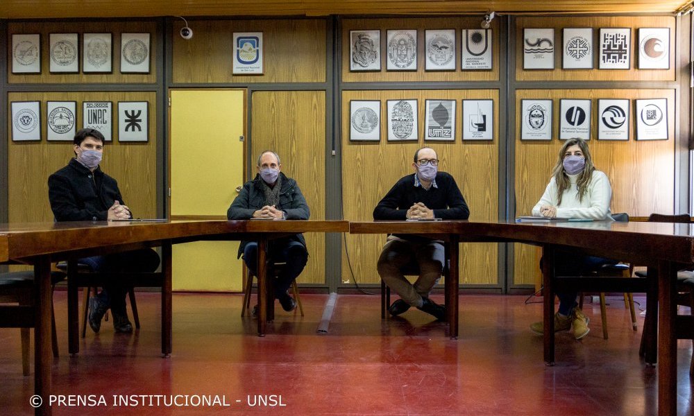 Trabajan en transformar las aulas de la Mixta en espacios híbridos