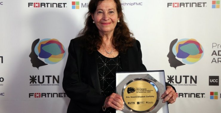 Premiación a las mujeres científicas