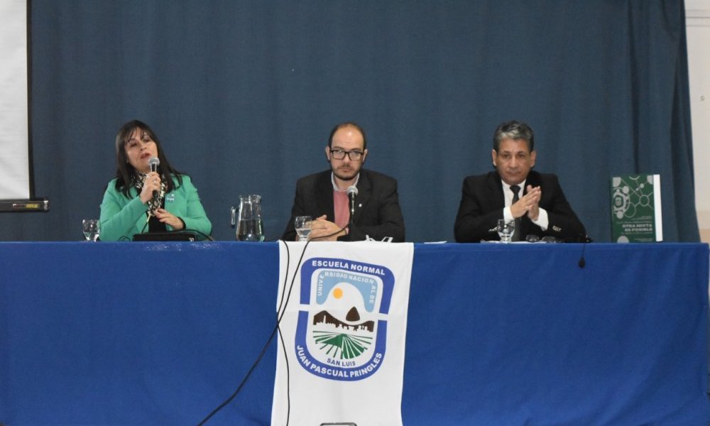 Candidatos a rectores de la Escuela Normal presentaron sus proyectos pedagógicos