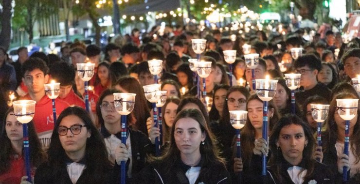 Procesión Cívica: 107 ediciones de honor a la historia y la actualidad