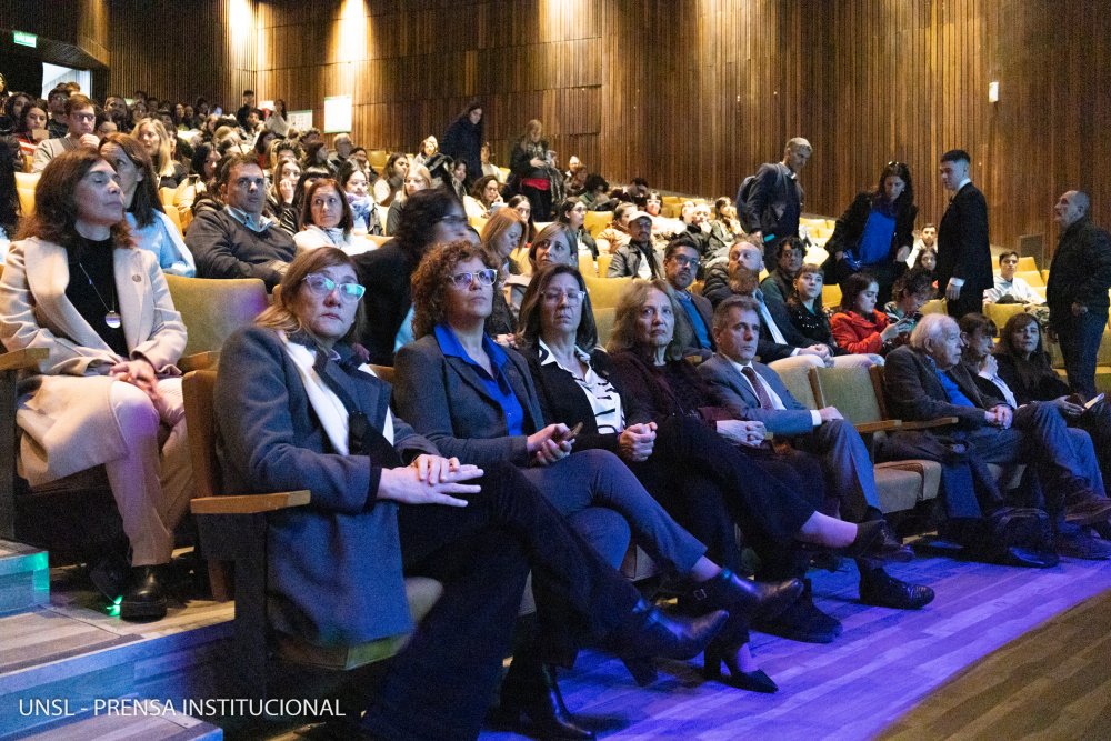 Más de 1300 participantes en el primer Congreso Internacional de ...