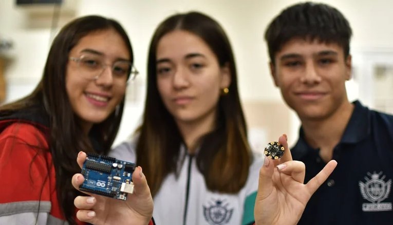 Chips de rastreo para niños 2025